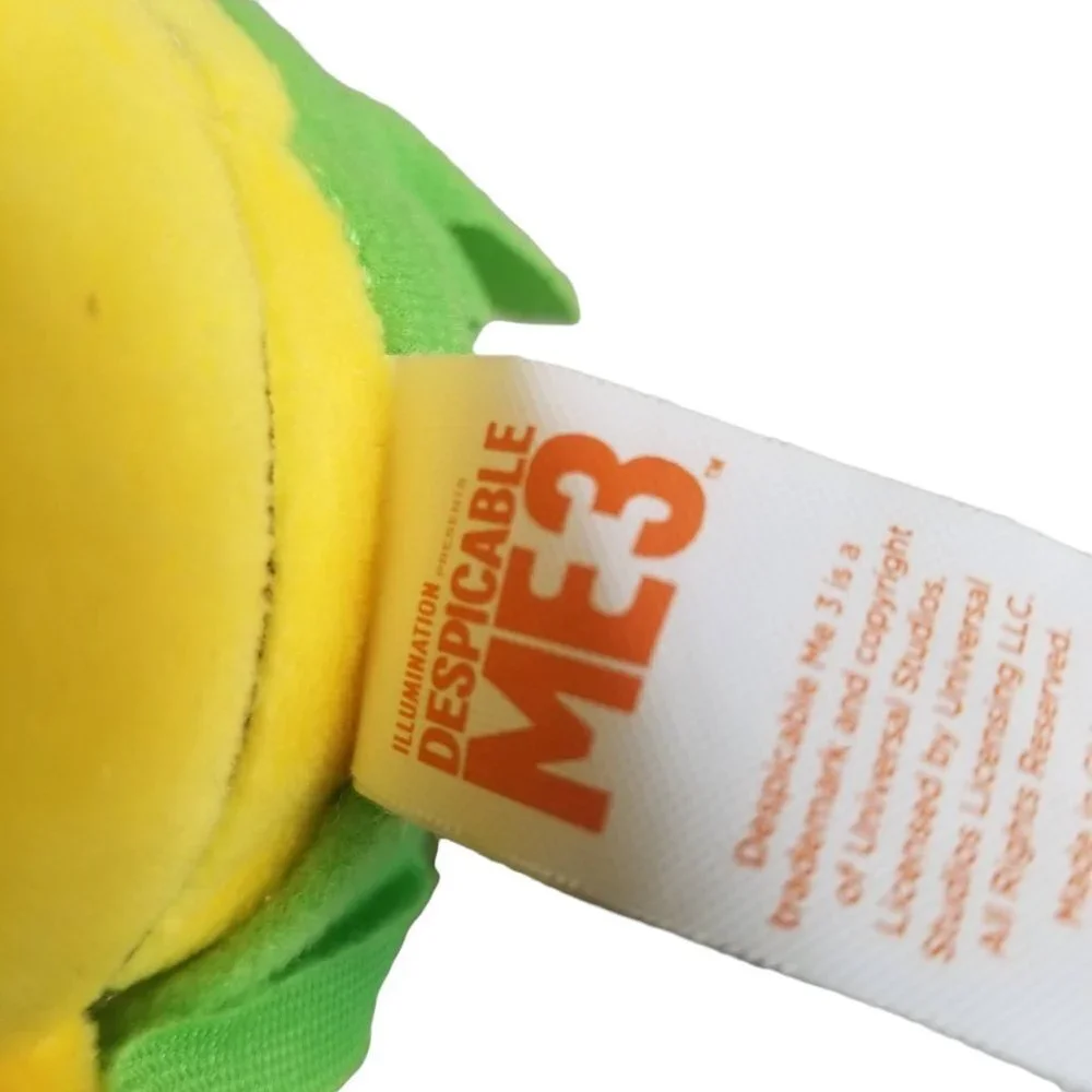 Despicable Me Minion Jerry Luau Hula Stuffed Plush Animal Toy Doll Skirt Hawaii